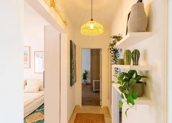 아파트 Casa Phoebe - New Renovated Sleeps 5 - 1 Min *